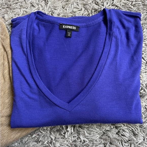Express Tops (2) - Picture 2 of 9